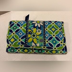 Vera Bradley Wallet, green blue yellow